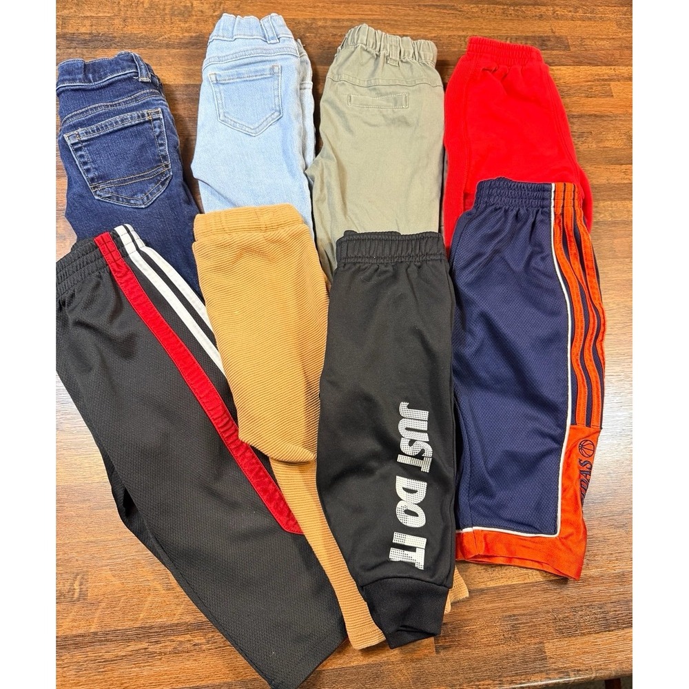 Huge boy bundle. Size 12-18 months.  Some vintage Y2K items. Adidas, Nike UA